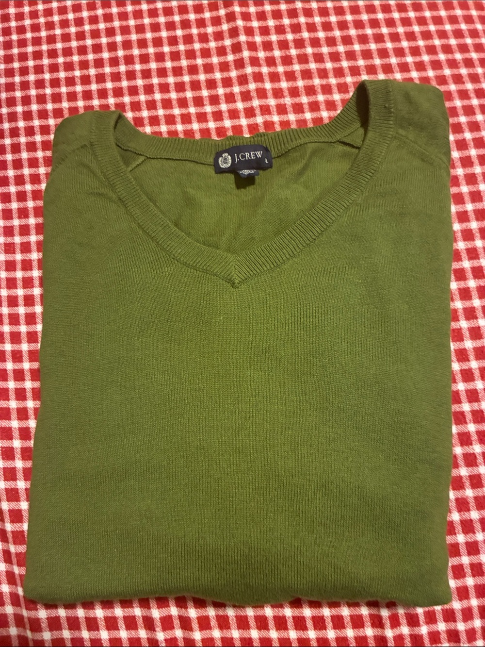 JCREW OLIVE GREEN VNECK LIGHT SWEATER LARGE $13